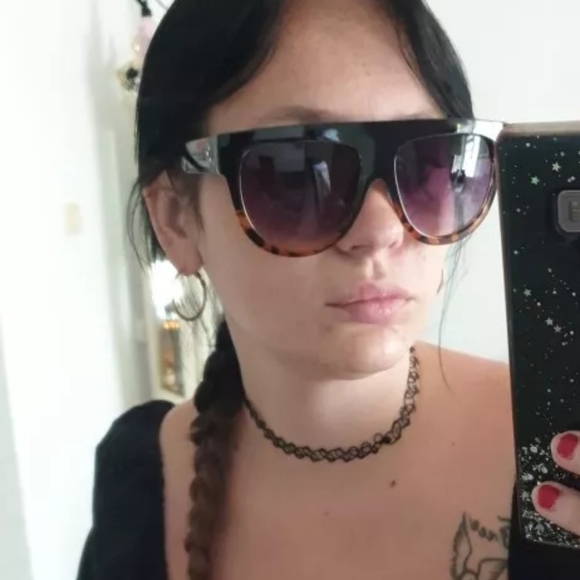 🍒 FLAT Top Oversized Sunglasses - Picture 6 of 9